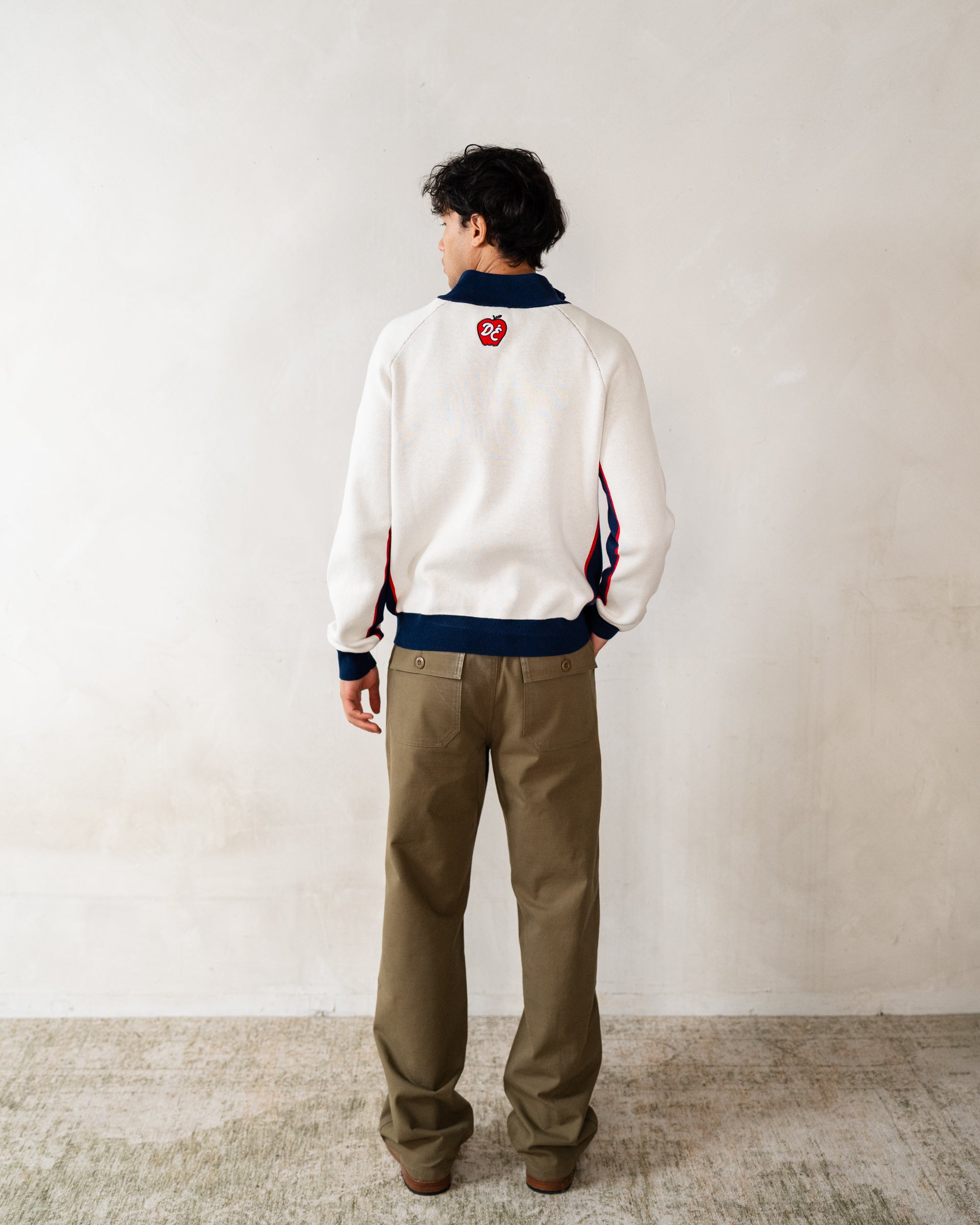 Apple Quarter-Zip Knit Sweater – dévaleurnyc