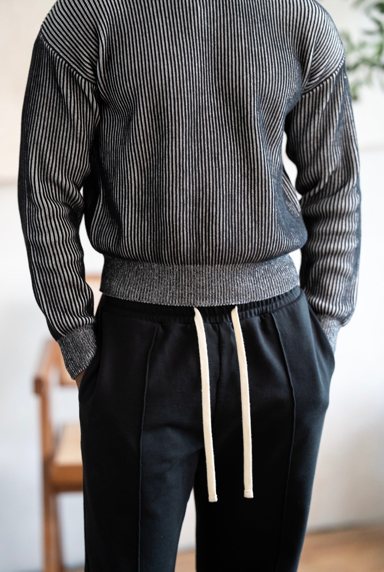 Pleated Sweatpant