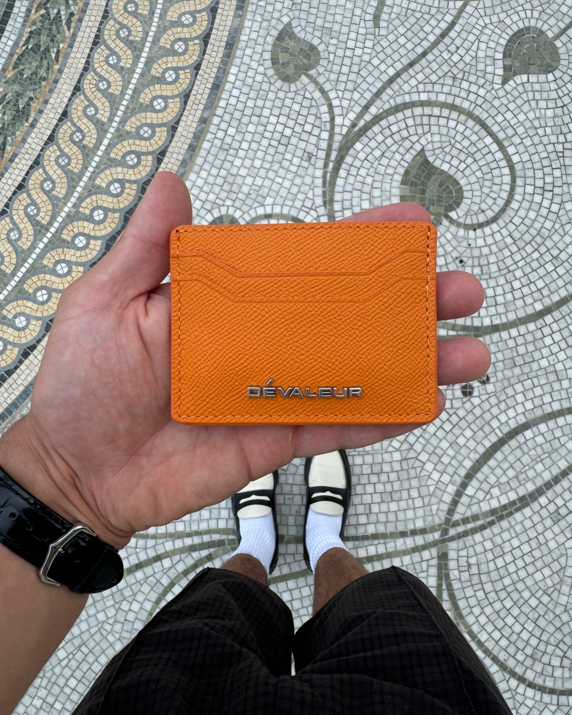 Dévaleur Card Holder