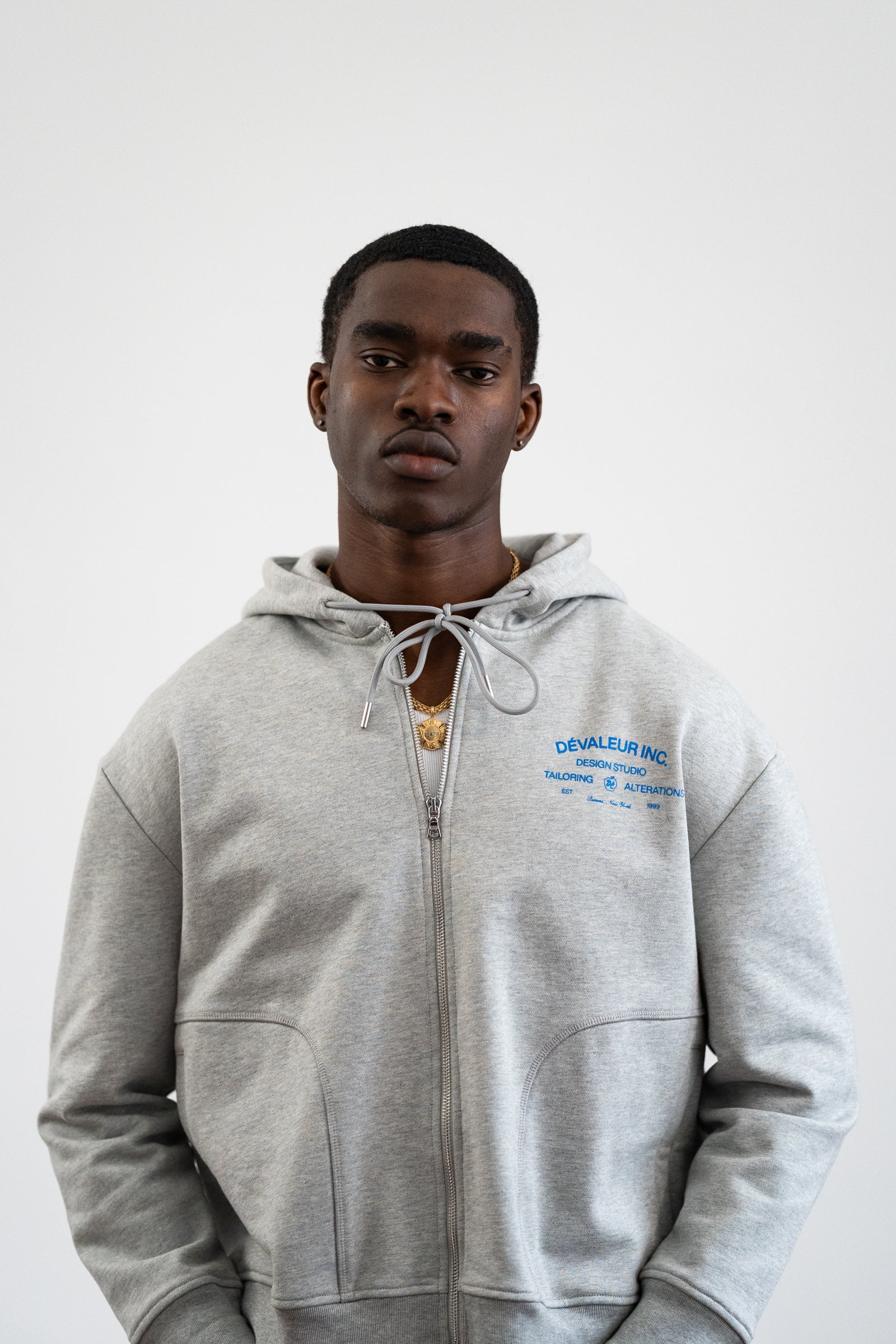 Design Studio Zip-Up Hoodie – dévaleurnyc